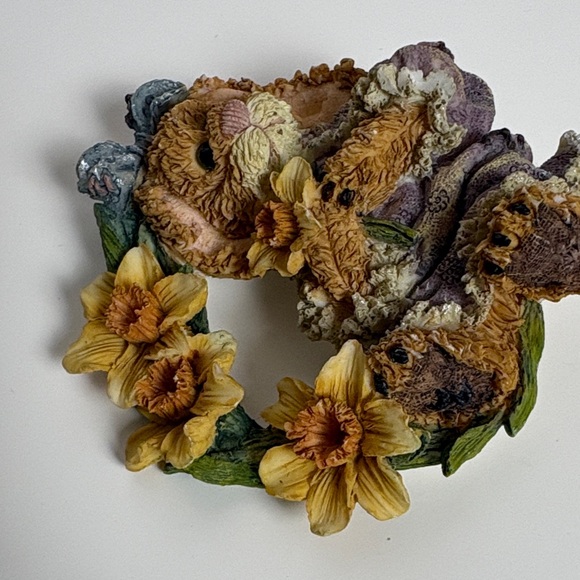 Boyd’s Bears Bunny Daffodil brooch - Picture 4 of 5